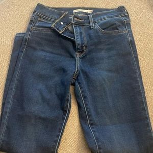 Levi’s High Rise Super Skinny Crop